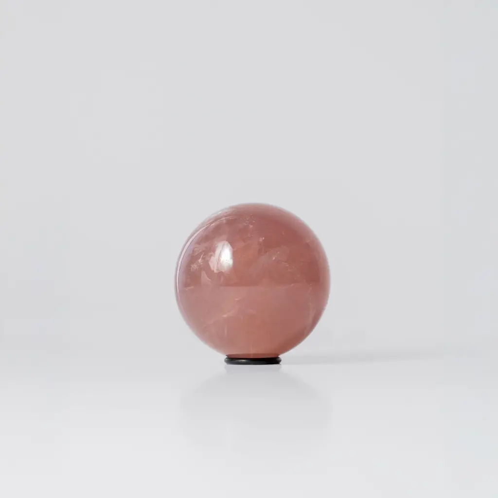 QUARTZ ROSE SPHERE 3.webp